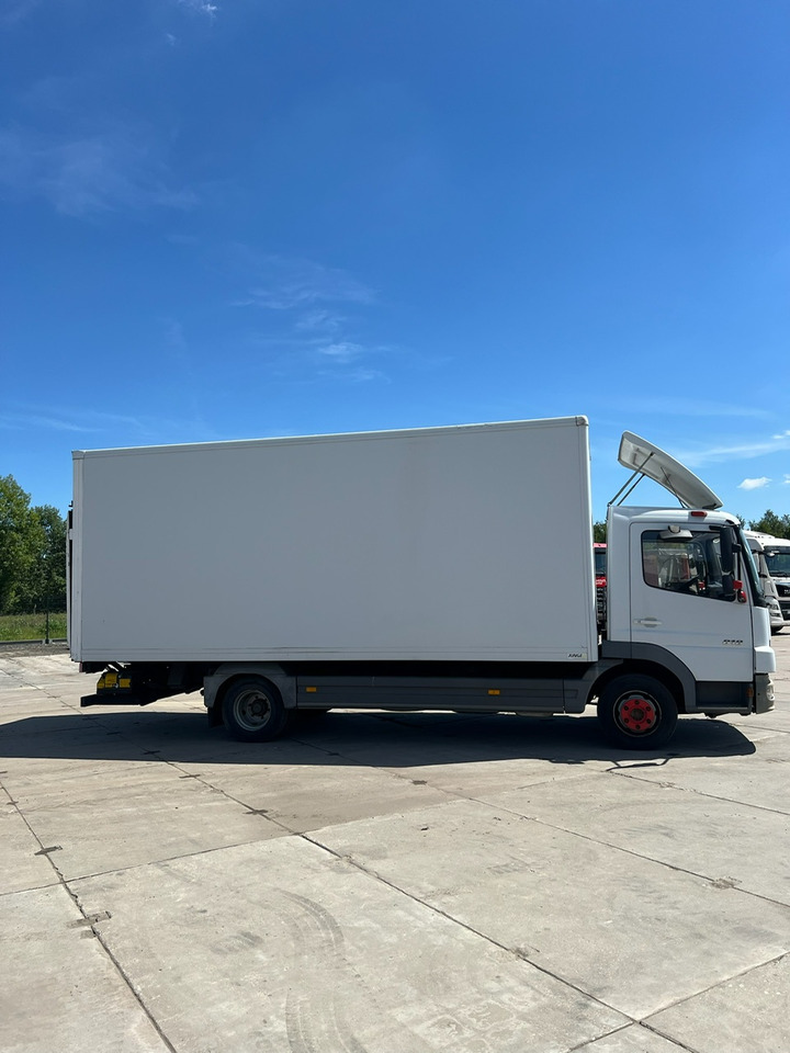 Mercedes-Benz ATEGO 818 dostawczy winda - بصندوق مغلق شاحنة: صور 4 Mercedes-Benz ATEGO 818 dostawczy winda - بصندوق مغلق شاحنة: صور 4