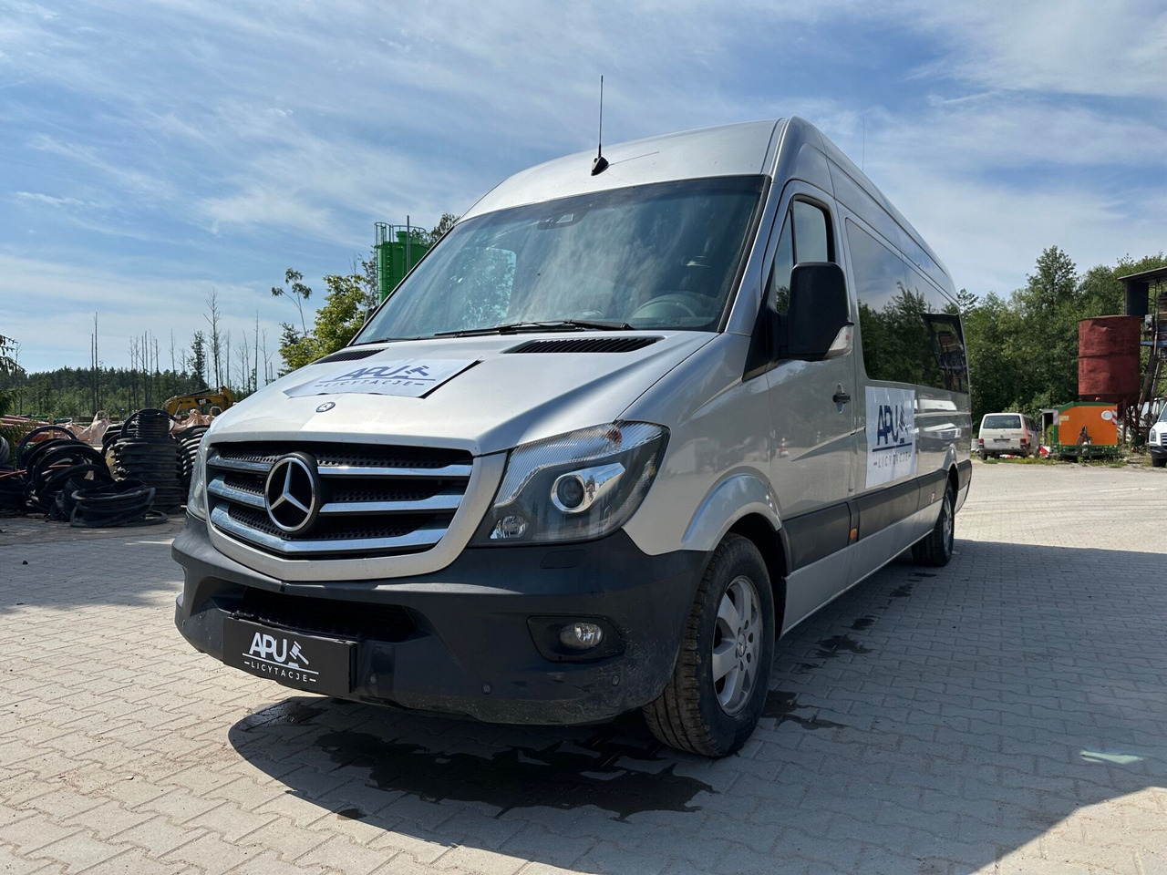 Meredes-Benz Sprinter 319 Bluetec 9 osobowy - ميكروباص: صور 1 Meredes-Benz Sprinter 319 Bluetec 9 osobowy - ميكروباص: صور 1