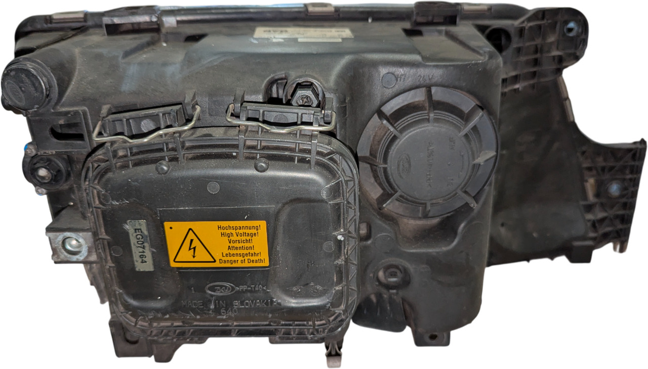 MAN TGX/TGS E6 XENON KOPLAMP GEBRUIKT LINKS 81251016713U - كشافات - شاحنة: صور 2 MAN TGX/TGS E6 XENON KOPLAMP GEBRUIKT LINKS 81251016713U - كشافات - شاحنة: صور 2
