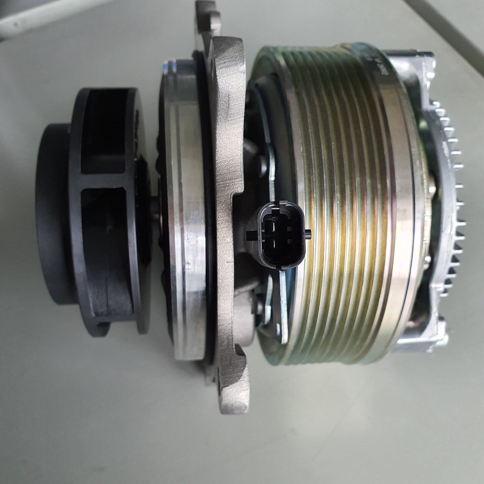 WATERPOMP DAF XF/CF EURO 6 XF 106 2104578R 1949540 - مضخة المبرد - شاحنة: صور 2 WATERPOMP DAF XF/CF EURO 6 XF 106 2104578R 1949540 - مضخة المبرد - شاحنة: صور 2