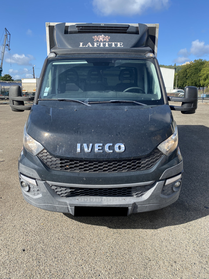 IVECO daily 35c15 - الشاحنات الصغيرة المبردة: صور 2 IVECO daily 35c15 - الشاحنات الصغيرة المبردة: صور 2