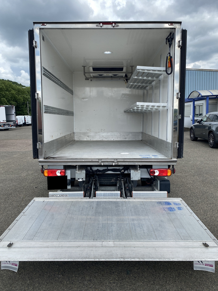 Opel Movano 145 ch diesel - الشاحنات الصغيرة المبردة: صور 4 Opel Movano 145 ch diesel - الشاحنات الصغيرة المبردة: صور 4