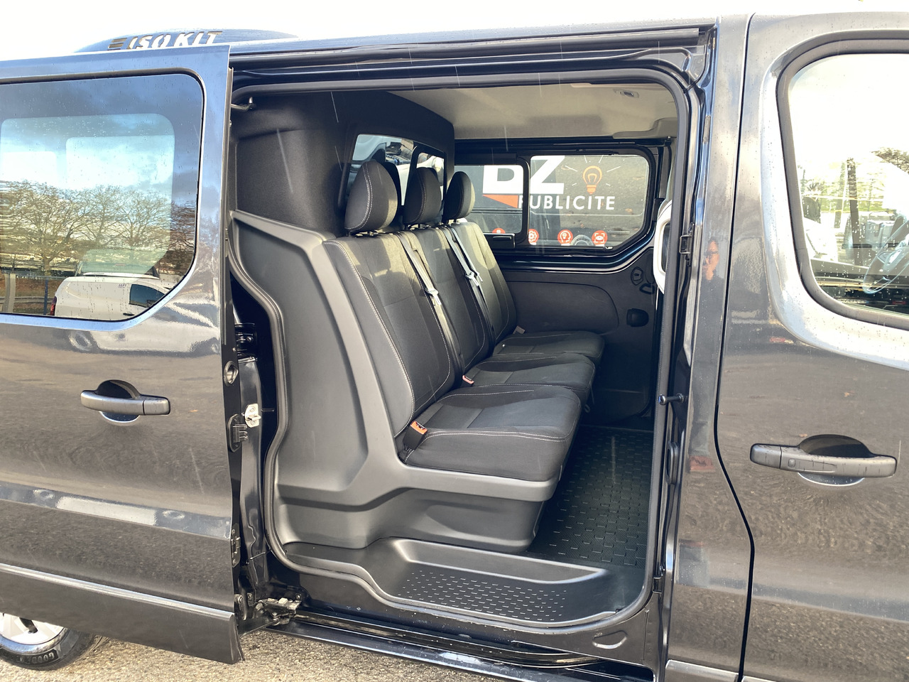 Renault Trafic trafic - الشاحنات الصغيرة المبردة, الشاحنات الصغيرة كابينة مزدوجة: صور 4 Renault Trafic trafic - الشاحنات الصغيرة المبردة, الشاحنات الصغيرة كابينة مزدوجة: صور 4