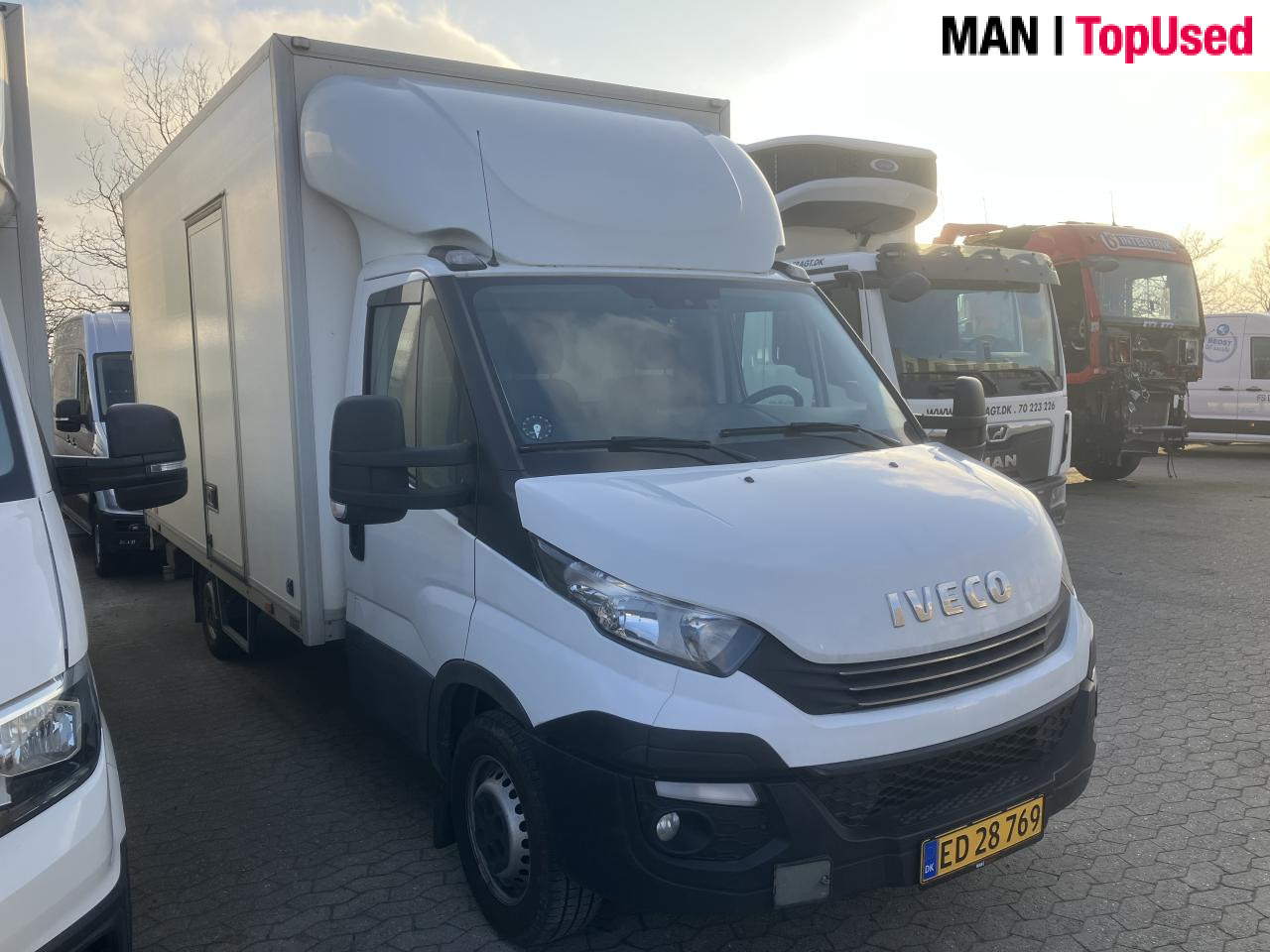 IVECO 35S16 - الشاحنات الصغيرة صندوق مغلق: صور 2 IVECO 35S16 - الشاحنات الصغيرة صندوق مغلق: صور 2