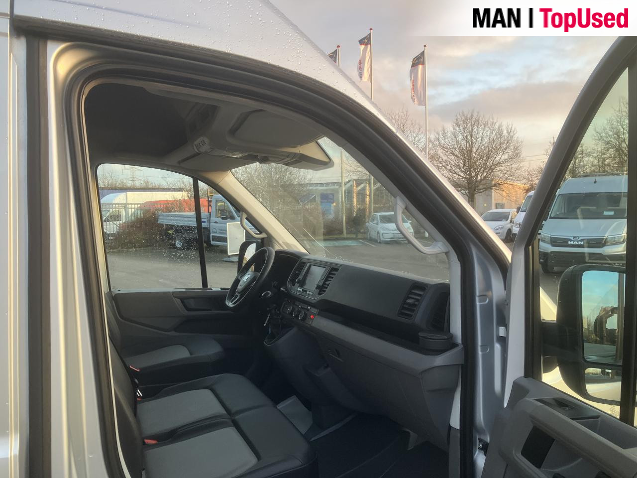 MAN TGE 3.180 4X2F SB - فان: صور 2 MAN TGE 3.180 4X2F SB - فان: صور 2