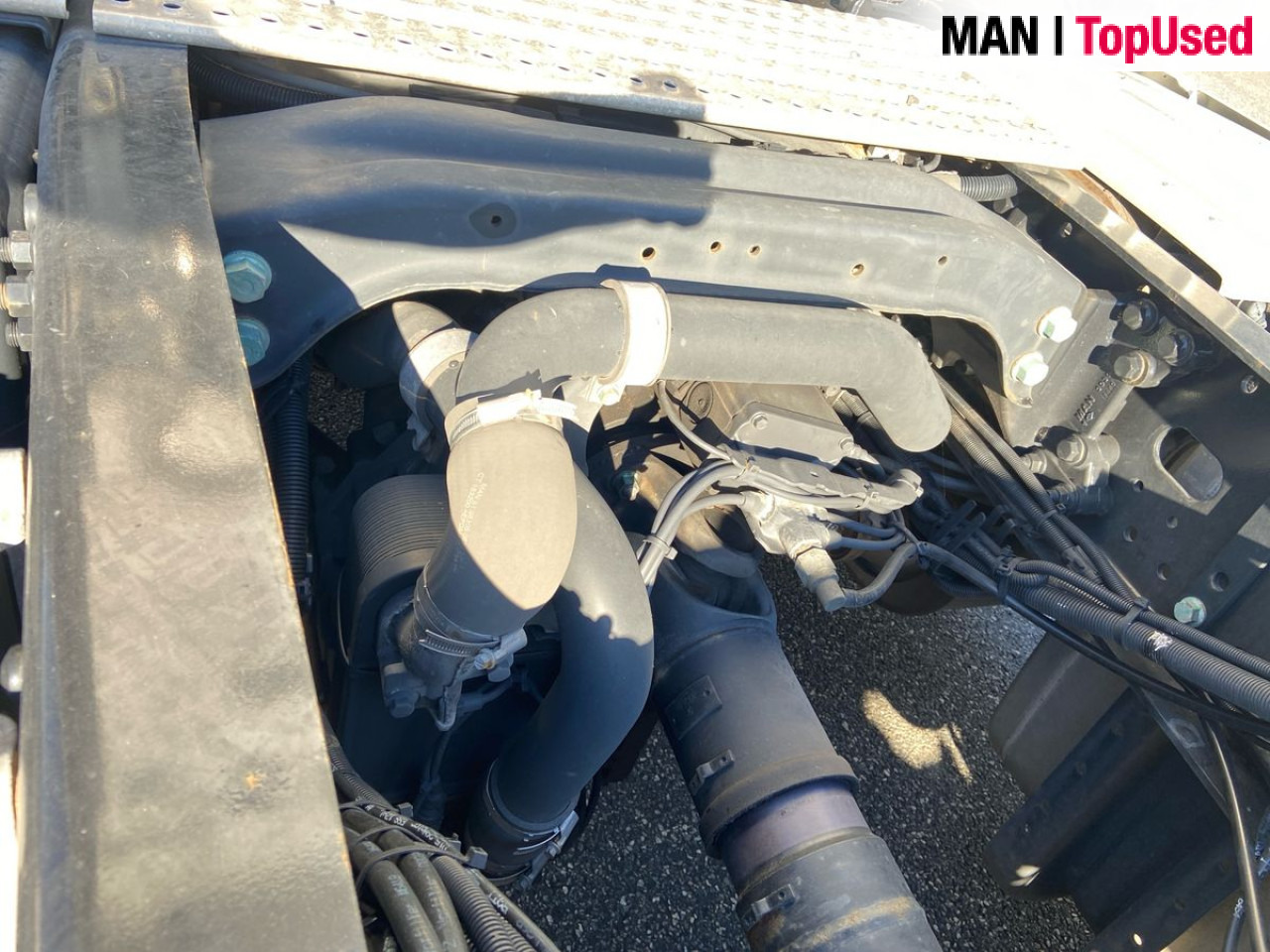 MAN TGX 18.470 4X2 BLS "Retarder" - شاحنة جرار: صور 4 MAN TGX 18.470 4X2 BLS "Retarder" - شاحنة جرار: صور 4