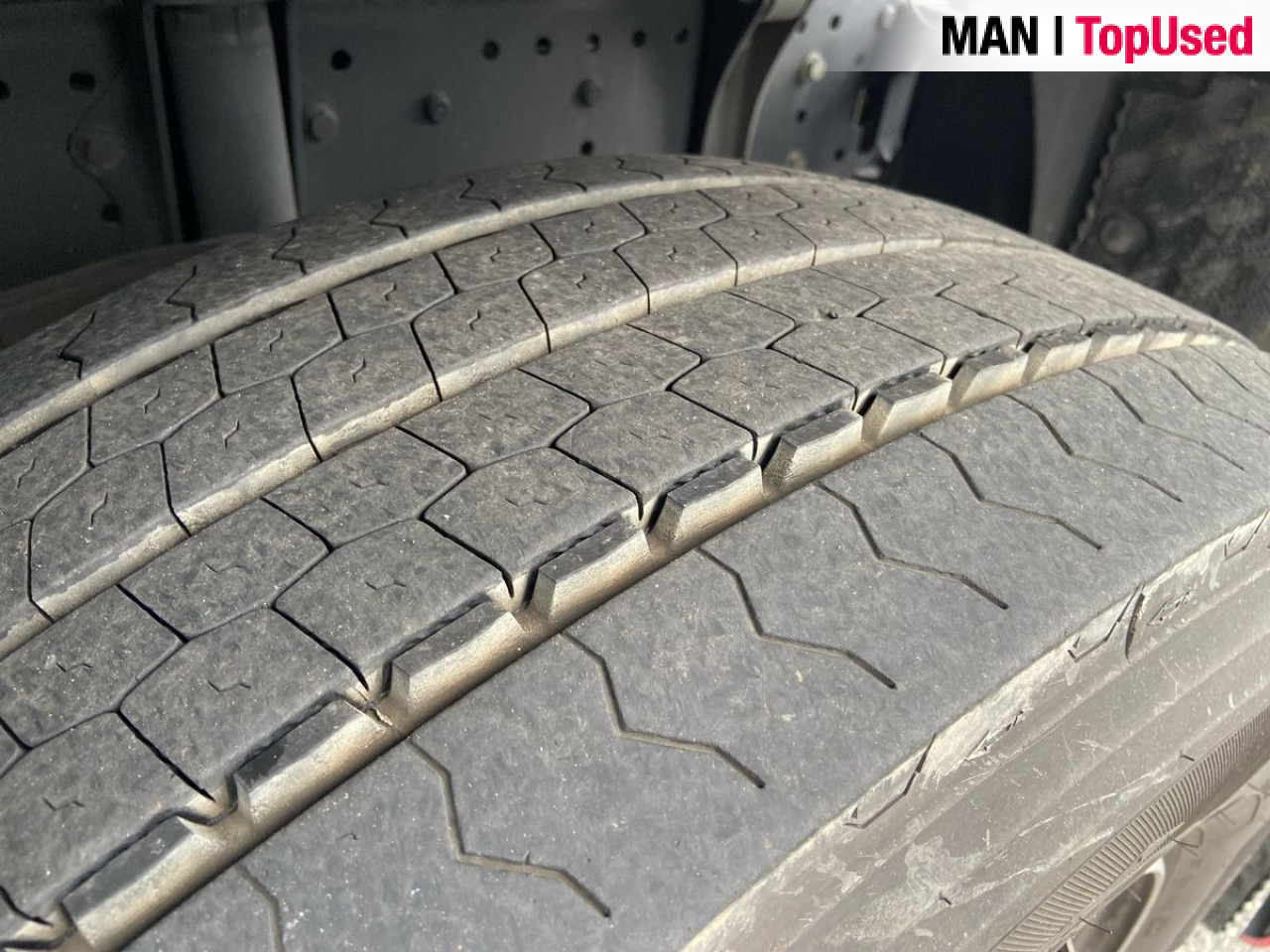 MAN TGX 18.470 4x2 BL SA "Retarder" - شاحنة جرار: صور 2 MAN TGX 18.470 4x2 BL SA "Retarder" - شاحنة جرار: صور 2