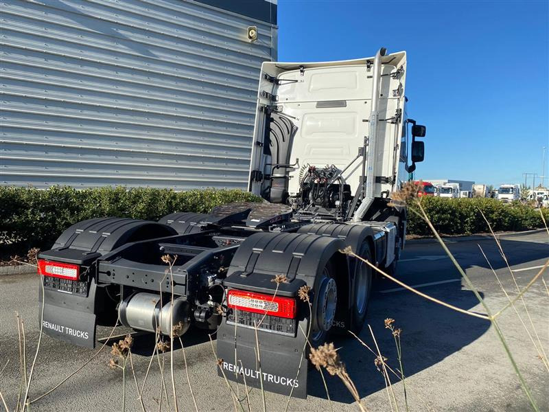 ‘2025’ RENAULT C RANGE 520 6×2 TAG - شاحنة جرار: صور 4 ‘2025’ RENAULT C RANGE 520 6×2 TAG - شاحنة جرار: صور 4