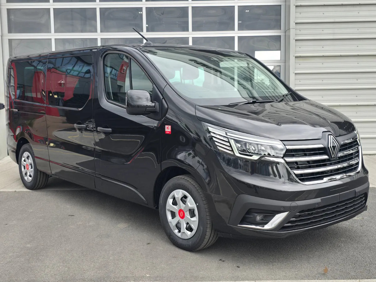 2025 Renault Trafic Combi 170BHP Auto - الشاحنات الصغيرة كابينة مزدوجة: صور 4 2025 Renault Trafic Combi 170BHP Auto - الشاحنات الصغيرة كابينة مزدوجة: صور 4