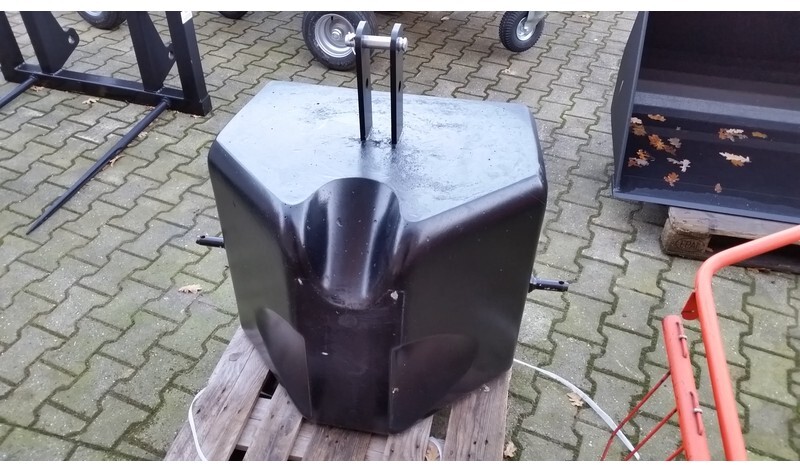 Ballastgewicht / frontgewicht FP PAC 600 kg Frans Pateer gewichtenblok - ثقل موازن - الآلات والماكينات الزراعية: صور 2 Ballastgewicht / frontgewicht FP PAC 600 kg Frans Pateer gewichtenblok - ثقل موازن - الآلات والماكينات الزراعية: صور 2