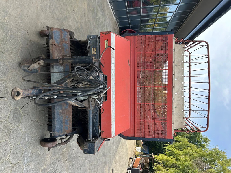 Deutz Fahr K570 - الآلات والماكينات الزراعية: صور 3 Deutz Fahr K570 - الآلات والماكينات الزراعية: صور 3