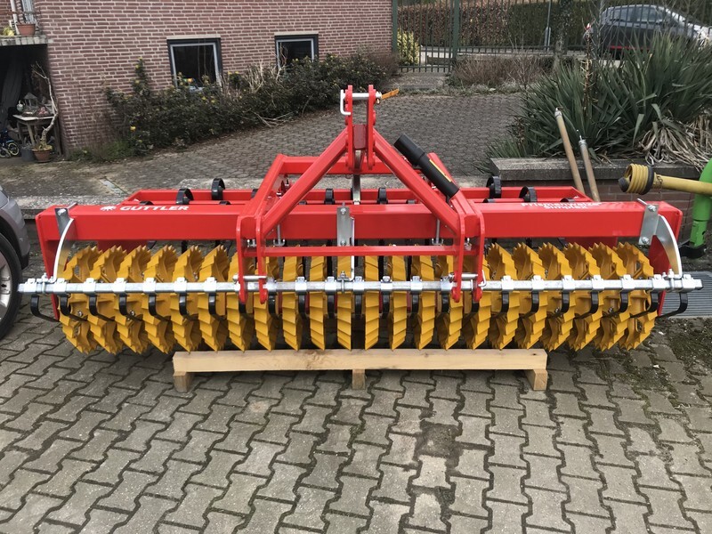 Guttler Avant 56 voor frontaanbouw - ال معدات حراثه: صور 2 Guttler Avant 56 voor frontaanbouw - ال معدات حراثه: صور 2