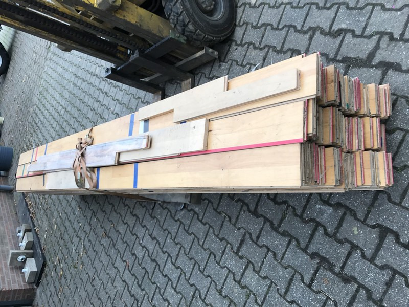 HOUTEN vloerplanken - آلة النجارة: صور 2 HOUTEN vloerplanken - آلة النجارة: صور 2