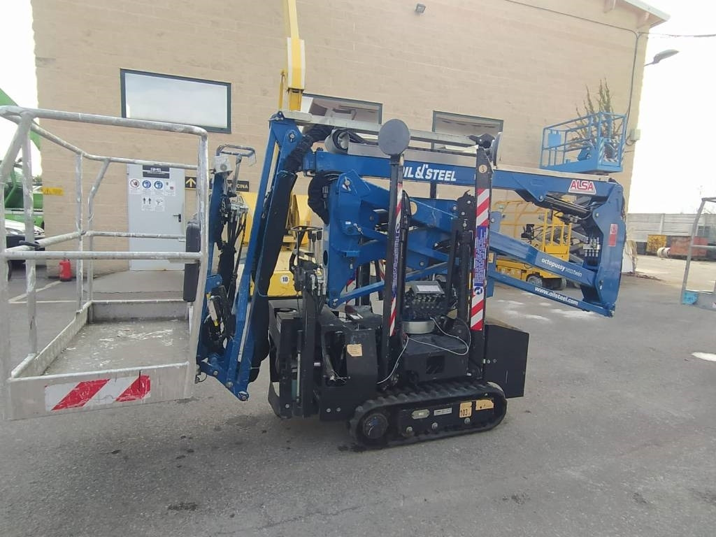 Oil & Steel 14.12 TWIN - منصات هيدروليكية متنقلة: صور 2 Oil & Steel 14.12 TWIN - منصات هيدروليكية متنقلة: صور 2