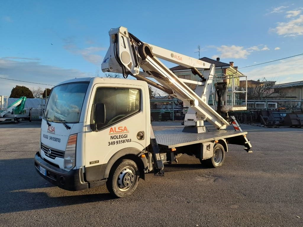 مصاعد الازدهار محمولة على شاحنة Oil & Steel 189: صور 8