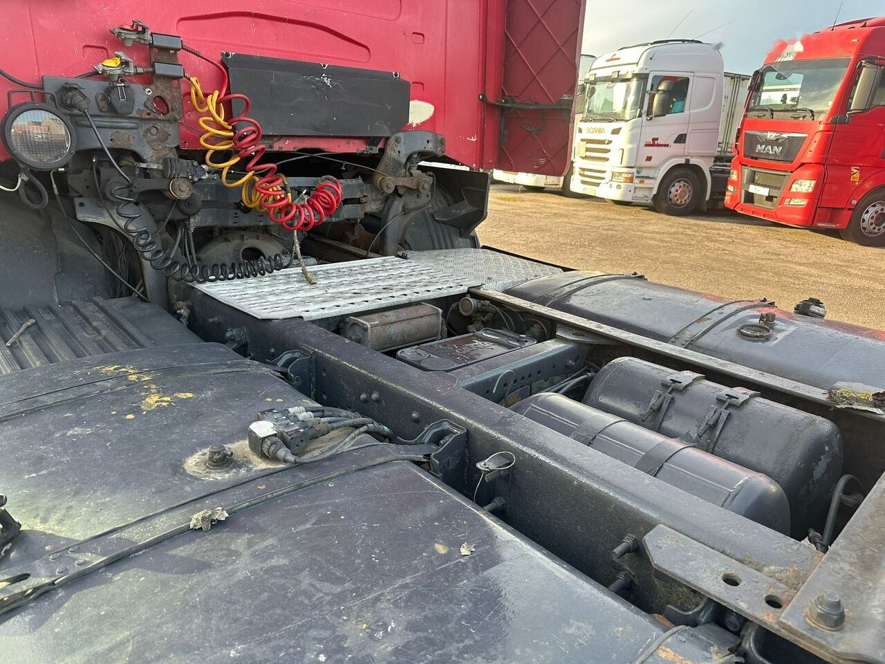 شاحنة جرار Scania R124: صور 6