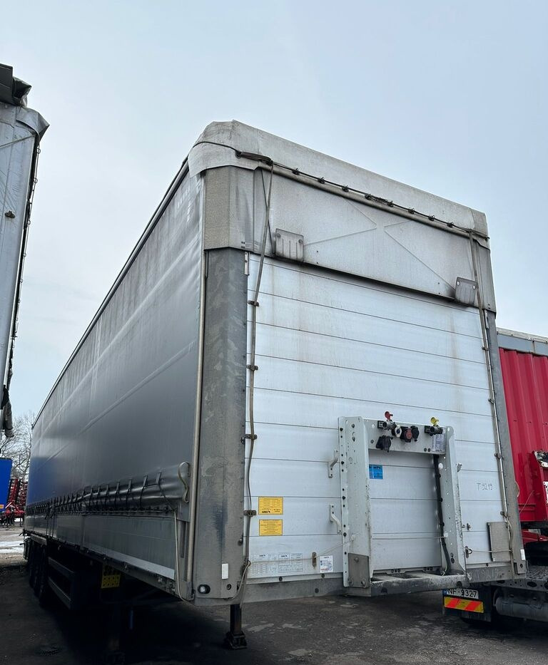 Schmitz Cargobull SCS 24 Boards curtainsider - الخيمة نصف مقطورة: صور 2 Schmitz Cargobull SCS 24 Boards curtainsider - الخيمة نصف مقطورة: صور 2