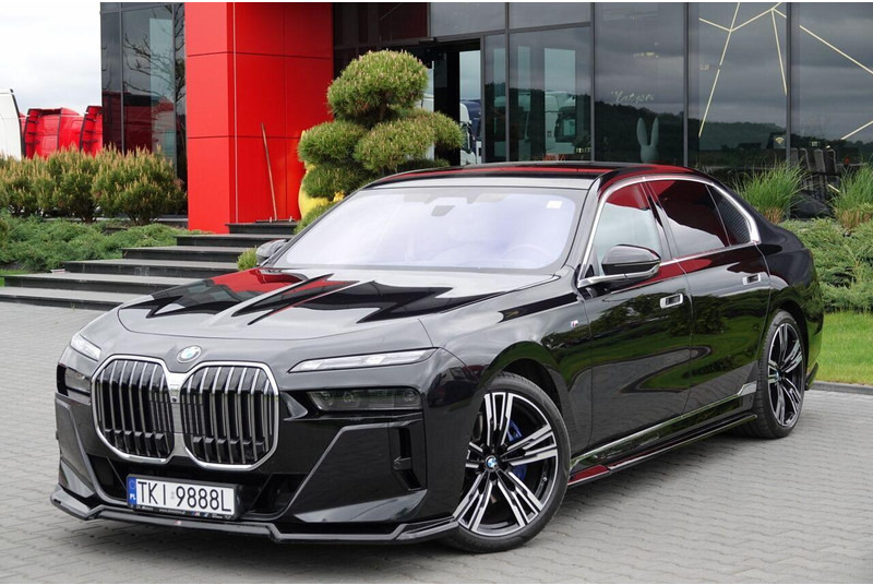 BMW 7 xDrive M Sport - سيدان: صور 1 BMW 7 xDrive M Sport - سيدان: صور 1
