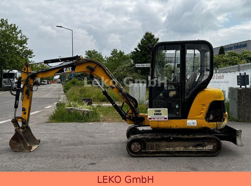 Caterpillar 302,5 - حفارة مصغرة: صور 4 Caterpillar 302,5 - حفارة مصغرة: صور 4