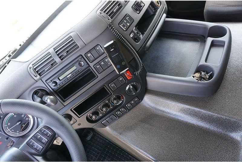 تأجير DAF CF / 400 / ACC / EURO 6 / PRZEWOZU NAPOJÓW / OŚ SKRĘTNA DAF CF / 400 / ACC / EURO 6 / PRZEWOZU NAPOJÓW / OŚ SKRĘTNA: صور 9 تأجير DAF CF / 400 / ACC / EURO 6 / PRZEWOZU NAPOJÓW / OŚ SKRĘTNA DAF CF / 400 / ACC / EURO 6 / PRZEWOZU NAPOJÓW / OŚ SKRĘTNA: صور 9