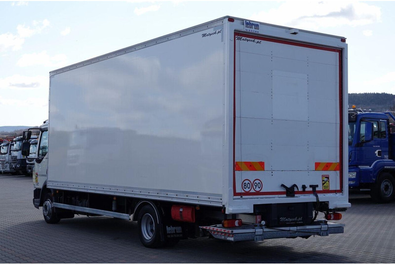 DAF LF 210 / KONTENER - 7 M / SOLÓWKA / WINDA DHOLLANDIA / EURO 6 - بصندوق مغلق شاحنة: صور 5 DAF LF 210 / KONTENER - 7 M / SOLÓWKA / WINDA DHOLLANDIA / EURO 6 - بصندوق مغلق شاحنة: صور 5