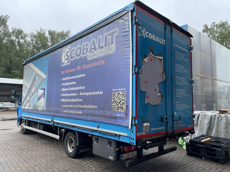 DAF LF210 FA - بصندوق مغلق شاحنة: صور 4 DAF LF210 FA - بصندوق مغلق شاحنة: صور 4