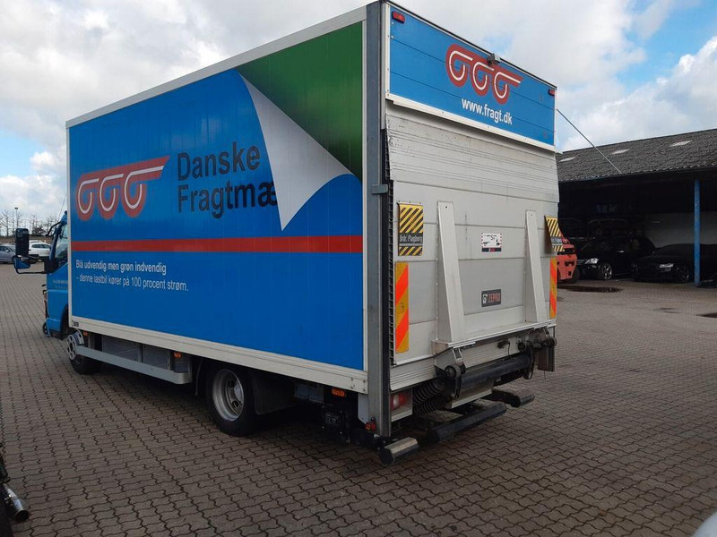 FUSO E CANTER 7C18 E 4X2 - بصندوق مغلق شاحنة: صور 4 FUSO E CANTER 7C18 E 4X2 - بصندوق مغلق شاحنة: صور 4