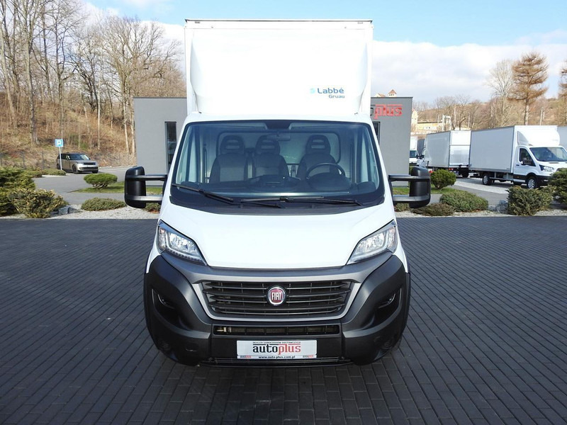 Fiat DUCATO  KONTENER WINDA 8 PALET TEMPOMAT NAWIGACJA LEDY KLIMATYZA - الشاحنات الصغيرة صندوق مغلق: صور 5 Fiat DUCATO  KONTENER WINDA 8 PALET TEMPOMAT NAWIGACJA LEDY KLIMATYZA - الشاحنات الصغيرة صندوق مغلق: صور 5