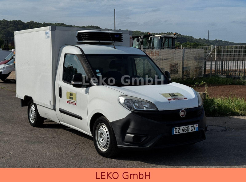 Fiat Doblò 1,6 - الشاحنات الصغيرة المبردة: صور 1 Fiat Doblò 1,6 - الشاحنات الصغيرة المبردة: صور 1