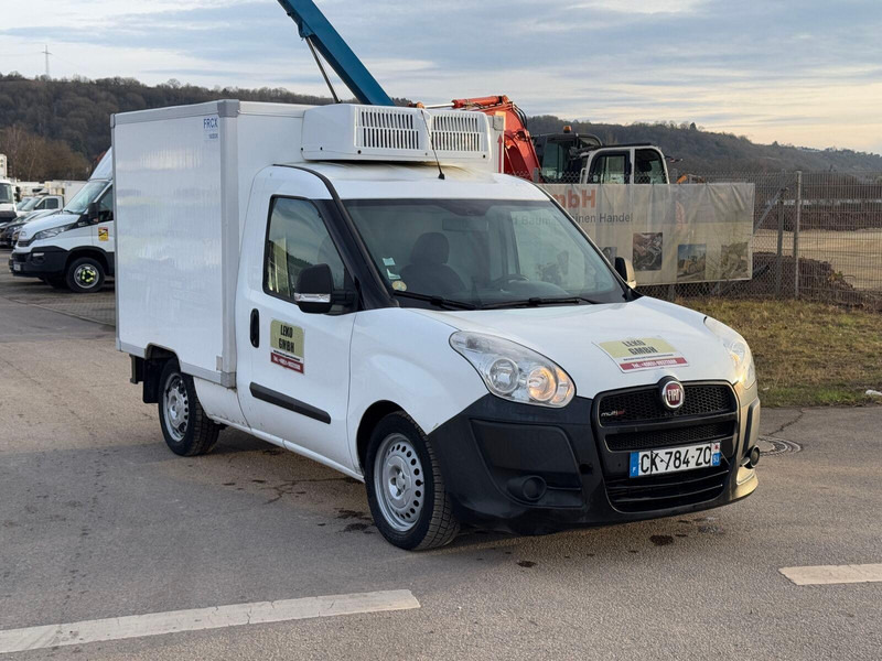 Fiat Doblò Ohne Originale Brief - الشاحنات الصغيرة المبردة: صور 1 Fiat Doblò Ohne Originale Brief - الشاحنات الصغيرة المبردة: صور 1