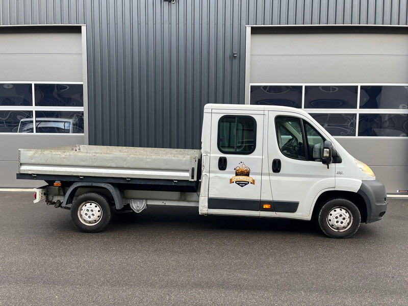 Fiat Ducato 2.3 Doka platós - الشاحنات الصغيرة المسطحة, الشاحنات الصغيرة كابينة مزدوجة: صور 4 Fiat Ducato 2.3 Doka platós - الشاحنات الصغيرة المسطحة, الشاحنات الصغيرة كابينة مزدوجة: صور 4