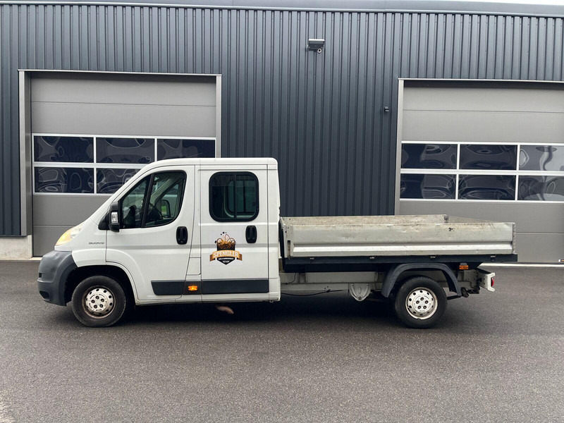 Fiat Ducato 2.3 Doka platós - الشاحنات الصغيرة المسطحة, الشاحنات الصغيرة كابينة مزدوجة: صور 2 Fiat Ducato 2.3 Doka platós - الشاحنات الصغيرة المسطحة, الشاحنات الصغيرة كابينة مزدوجة: صور 2