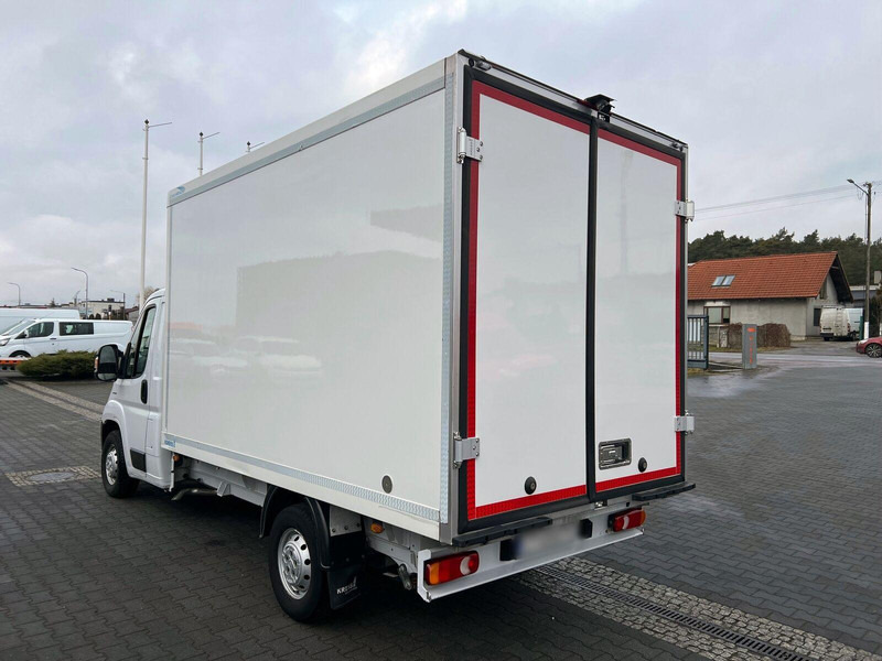 Fiat Ducato Kontener Chłodnia Mroźnia 2 Parowniki Zarejestrowany w PL - الشاحنات الصغيرة المبردة: صور 3 Fiat Ducato Kontener Chłodnia Mroźnia 2 Parowniki Zarejestrowany w PL - الشاحنات الصغيرة المبردة: صور 3
