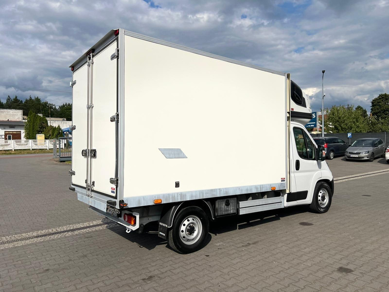 Fiat Ducato REFRIGERATOR CONTAINER BED WEBASTO - الشاحنات الصغيرة المبردة: صور 3 Fiat Ducato REFRIGERATOR CONTAINER BED WEBASTO - الشاحنات الصغيرة المبردة: صور 3