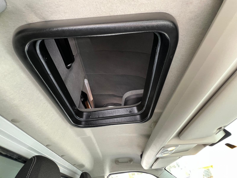 تأجير Fiat Ducato REFRIGERATOR CONTAINER BED WEBASTO Fiat Ducato REFRIGERATOR CONTAINER BED WEBASTO: صور 13 تأجير Fiat Ducato REFRIGERATOR CONTAINER BED WEBASTO Fiat Ducato REFRIGERATOR CONTAINER BED WEBASTO: صور 13