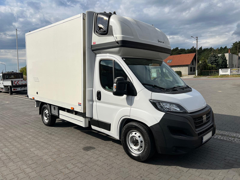 Fiat Ducato REFRIGERATOR CONTAINER BED WEBASTO - الشاحنات الصغيرة المبردة: صور 4 Fiat Ducato REFRIGERATOR CONTAINER BED WEBASTO - الشاحنات الصغيرة المبردة: صور 4