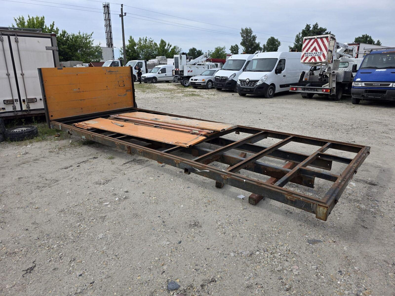 Flatbed without floor plate - 6,2m - قطع الغيار - شاحنة: صور 1 Flatbed without floor plate - 6,2m - قطع الغيار - شاحنة: صور 1