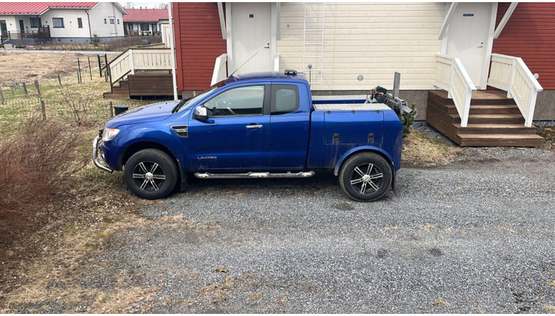 Ford 4x4 RANGER B licens - سيارة: صور 3 Ford 4x4 RANGER B licens - سيارة: صور 3