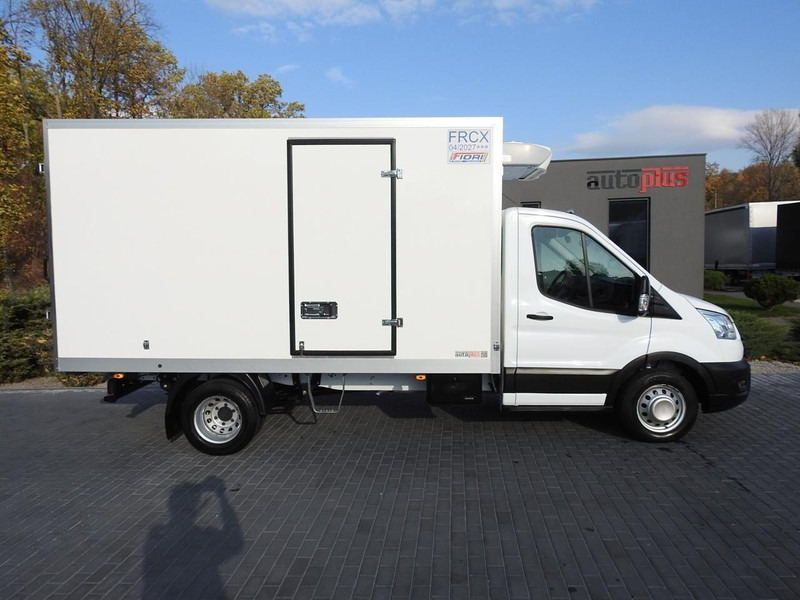 الشاحنات الصغيرة المبردة Ford TRANSIT CHŁODNIA KONTENER -10*C ZASILANIE 230V TEMPOMAT KLIMATYZ: صور 7 الشاحنات الصغيرة المبردة Ford TRANSIT CHŁODNIA KONTENER -10*C ZASILANIE 230V TEMPOMAT KLIMATYZ: صور 7