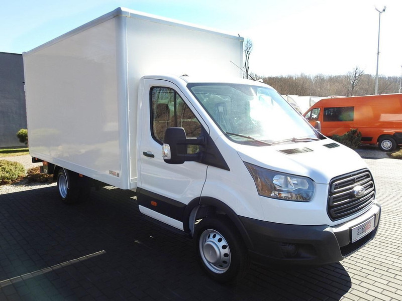 Ford TRANSIT  KONTENER WINDA 8 PALET BLIŹNIACZE KOŁA KLIMATYZACJA  13 - الشاحنات الصغيرة صندوق مغلق: صور 4 Ford TRANSIT  KONTENER WINDA 8 PALET BLIŹNIACZE KOŁA KLIMATYZACJA  13 - الشاحنات الصغيرة صندوق مغلق: صور 4