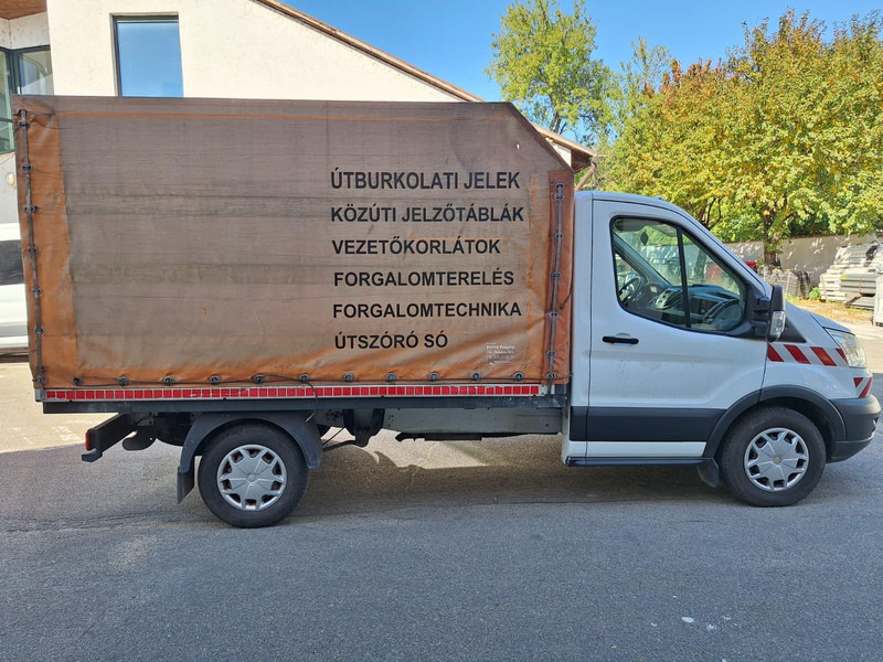 Ford Transit - Pritsche + Plane - الشاحنات الصغيرة ستائر: صور 4 Ford Transit - Pritsche + Plane - الشاحنات الصغيرة ستائر: صور 4