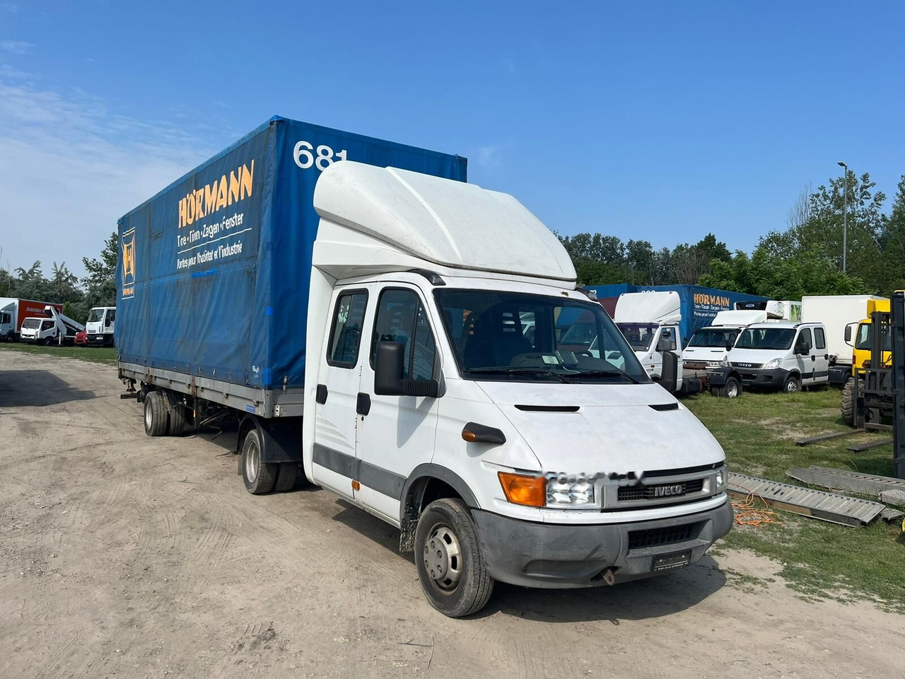 شاحنة جرار IVECO Daily 50 C 15 BE Mini Trekker: صور 1