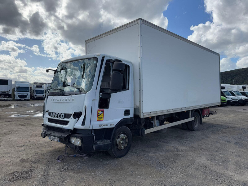 Iveco 100 E 18 nur für Teile - بصندوق مغلق شاحنة: صور 3 Iveco 100 E 18 nur für Teile - بصندوق مغلق شاحنة: صور 3
