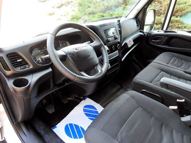 Iveco DAILY 35C15 KONTENER CHŁODNIA -12*C ZASILANIE 230V BLIŹNIACZE KO - الشاحنات الصغيرة المبردة: صور 2 Iveco DAILY 35C15 KONTENER CHŁODNIA -12*C ZASILANIE 230V BLIŹNIACZE KO - الشاحنات الصغيرة المبردة: صور 2