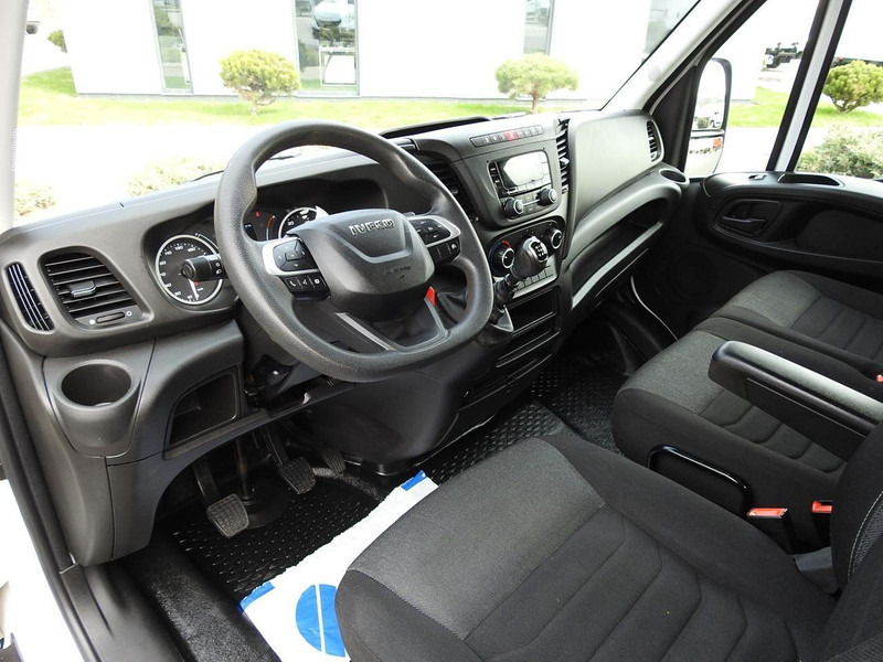 Iveco DAILY 35S14 WYWROTKA PODWÓJNA KABINA DOKA 7 MIEJSC TEMPOMAT KLIM - قلاب صغير: صور 2 Iveco DAILY 35S14 WYWROTKA PODWÓJNA KABINA DOKA 7 MIEJSC TEMPOMAT KLIM - قلاب صغير: صور 2