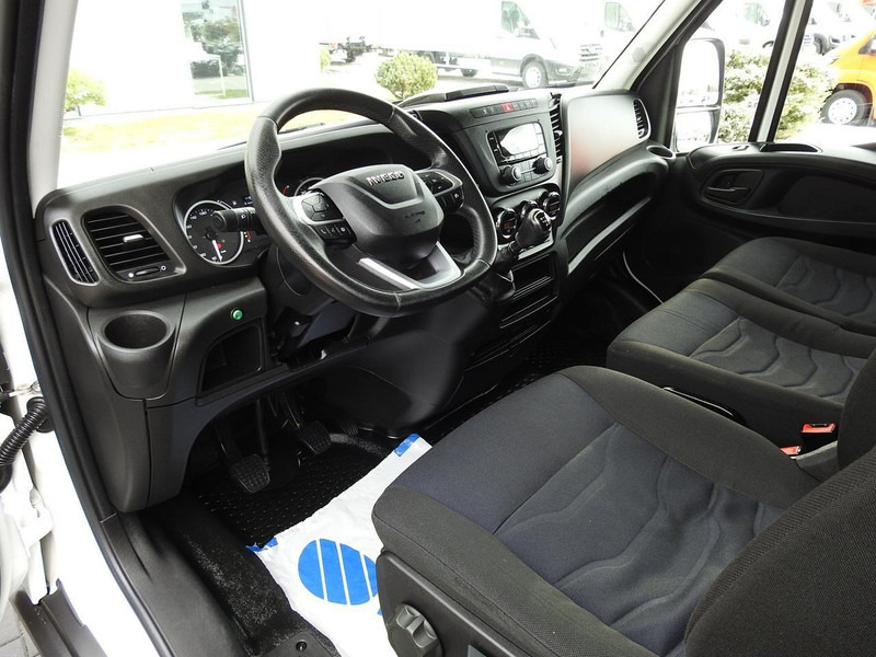 Iveco DAILY 35S18 PLANDEKA 10 PALET WEBASTO TEMPOMAT KLIMATYZACJA 18 - الشاحنات الصغيرة ستائر: صور 2 Iveco DAILY 35S18 PLANDEKA 10 PALET WEBASTO TEMPOMAT KLIMATYZACJA 18 - الشاحنات الصغيرة ستائر: صور 2