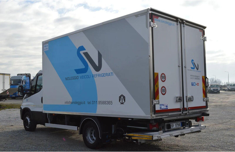 Iveco DAILY 60C15 REFRIGERATOR + SIDE AND REAR DOORS, LIFT FOLDED UNDE - مبردة شاحنة: صور 3 Iveco DAILY 60C15 REFRIGERATOR + SIDE AND REAR DOORS, LIFT FOLDED UNDE - مبردة شاحنة: صور 3