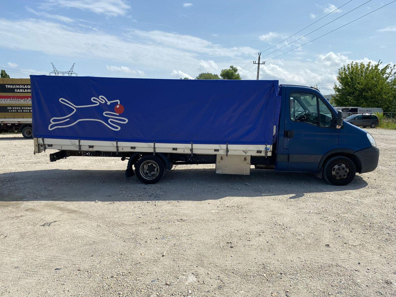 Iveco Daily 35C15 Pritsche + Plane -3,5t - الشاحنات الصغيرة ستائر: صور 4 Iveco Daily 35C15 Pritsche + Plane -3,5t - الشاحنات الصغيرة ستائر: صور 4