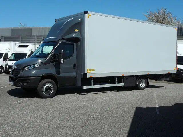 Iveco Daily 70C18 - Koffer+tail lift - بصندوق مغلق شاحنة: صور 1 Iveco Daily 70C18 - Koffer+tail lift - بصندوق مغلق شاحنة: صور 1