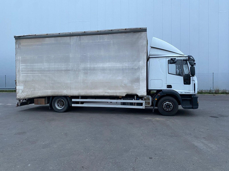 Iveco EuroCargo 140E18 + Tail lift - سيارة السحب للتصليح: صور 4 Iveco EuroCargo 140E18 + Tail lift - سيارة السحب للتصليح: صور 4